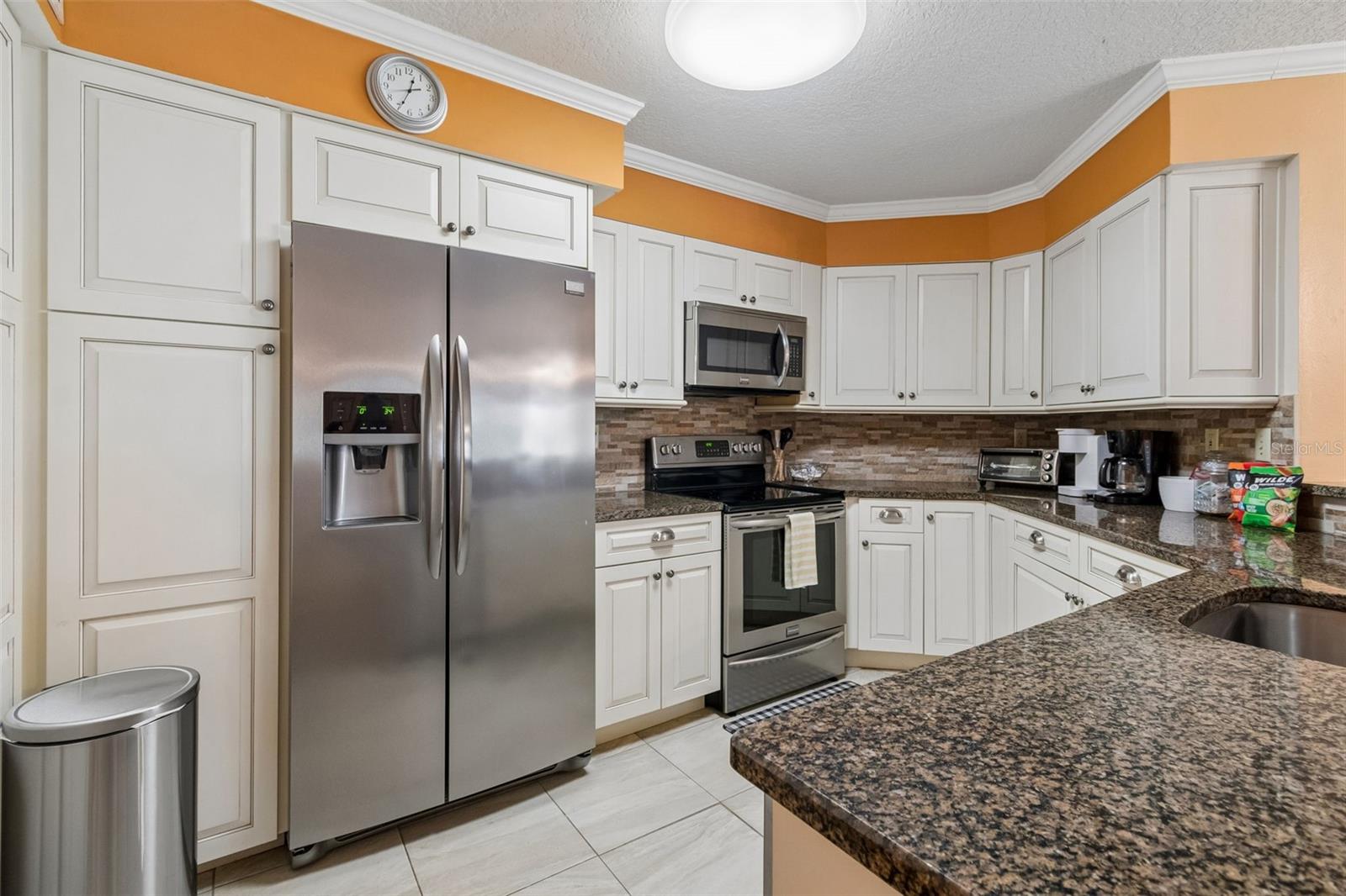 6085 Bahia del Mar Unit 106, St Petersburg, FL 33715