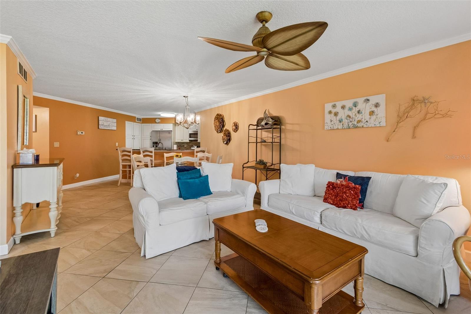 6085 Bahia del Mar Unit 106, St Petersburg, FL 33715