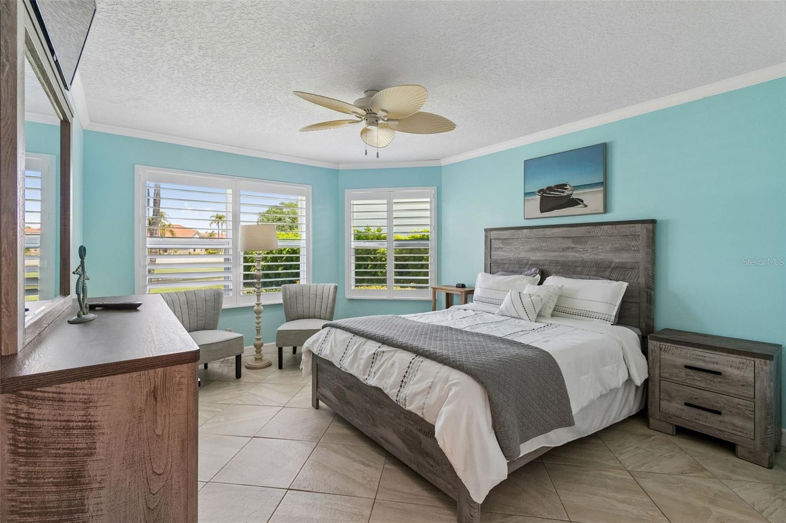 6085 Bahia del Mar Unit 106, St Petersburg, FL 33715