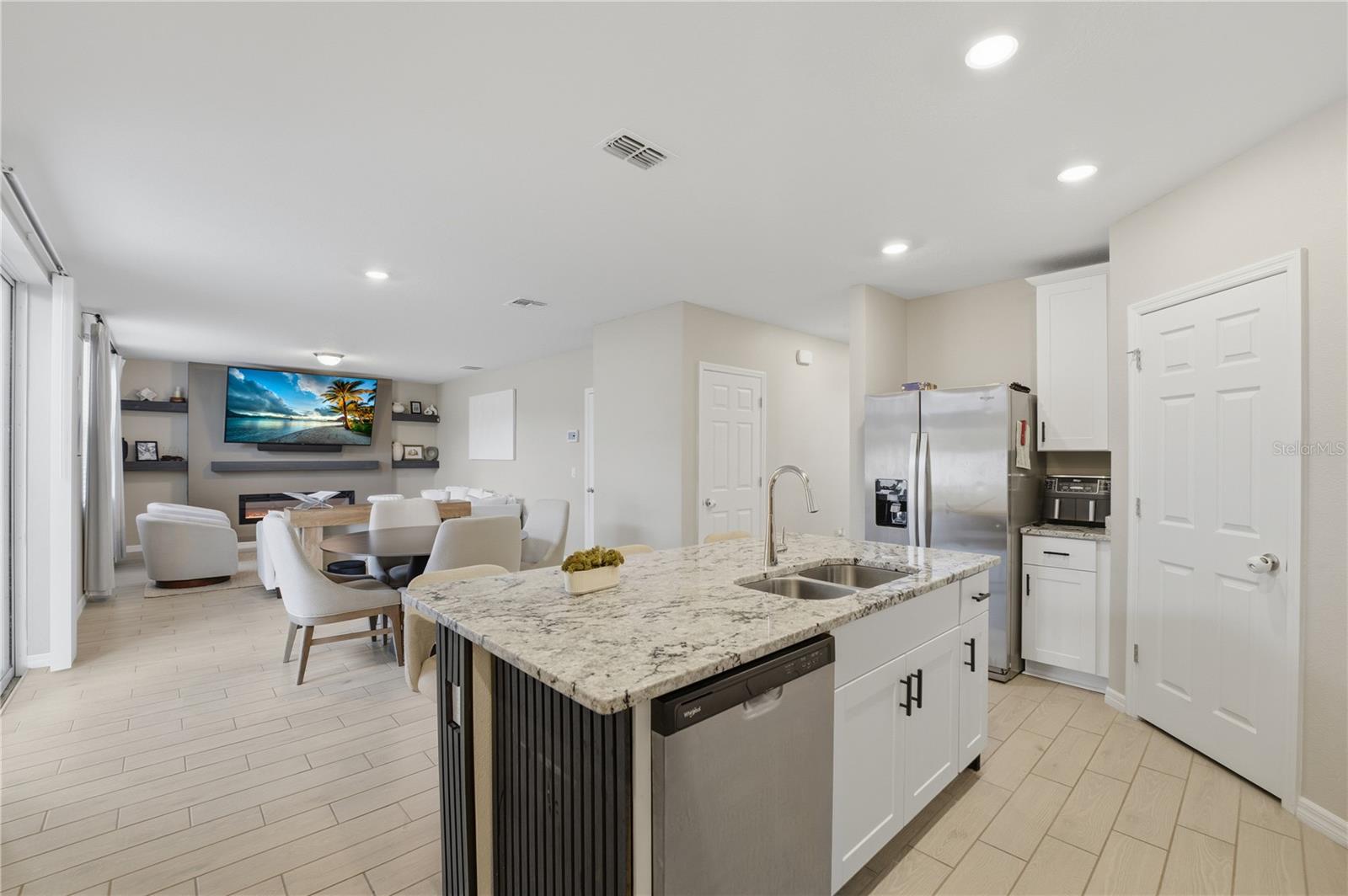 2424 Whitetail, Davenport, FL 33837