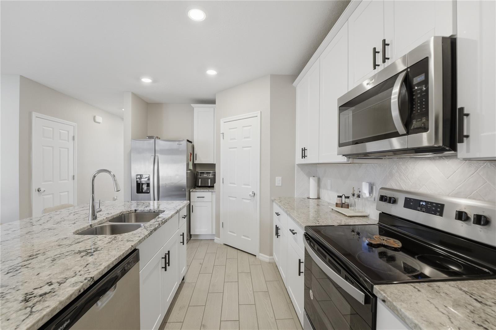 2424 Whitetail, Davenport, FL 33837
