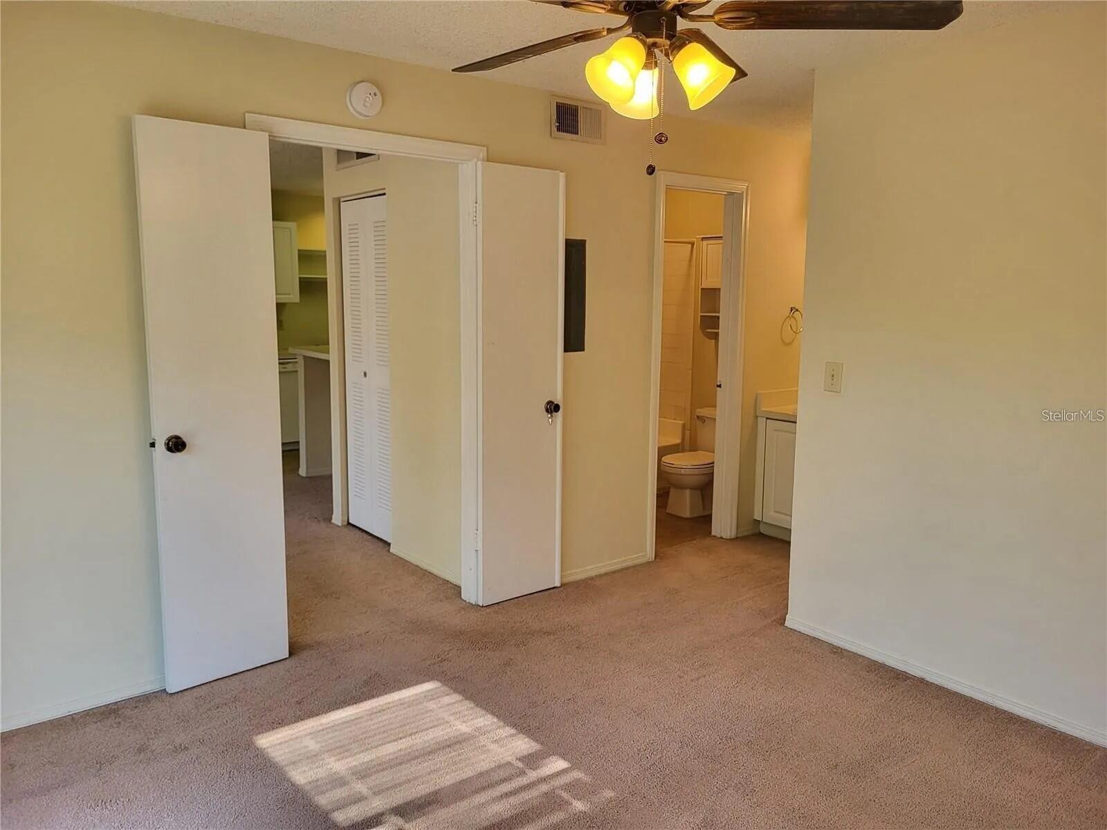 4107 Chatham Oak Unit 313, Tampa, FL 33624