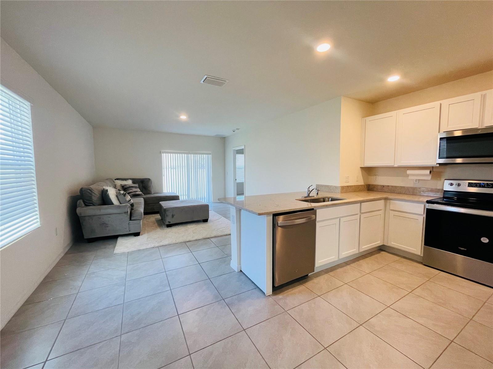 17043 Oval Rum, Wimauma, FL 33598