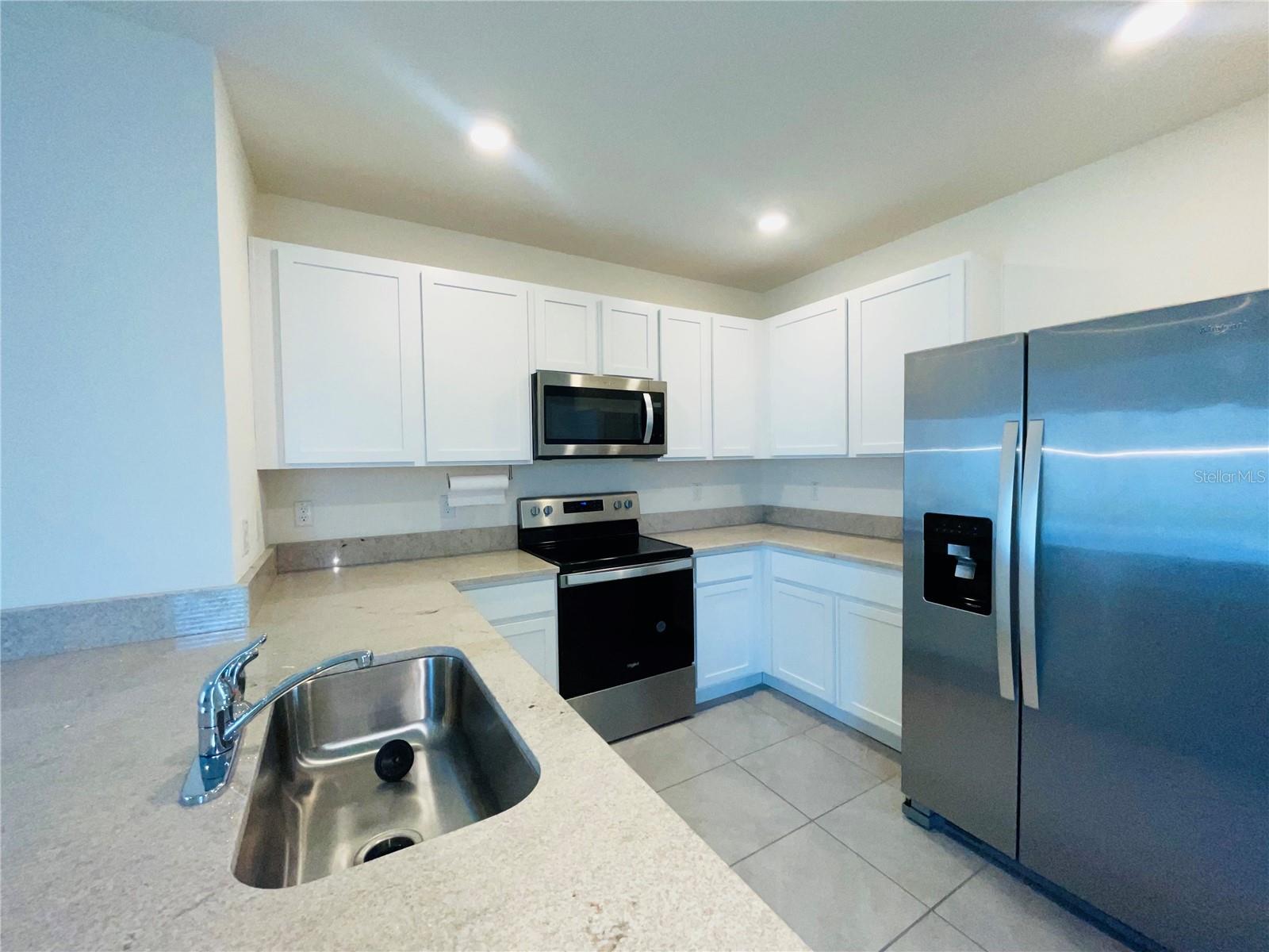 17043 Oval Rum, Wimauma, FL 33598