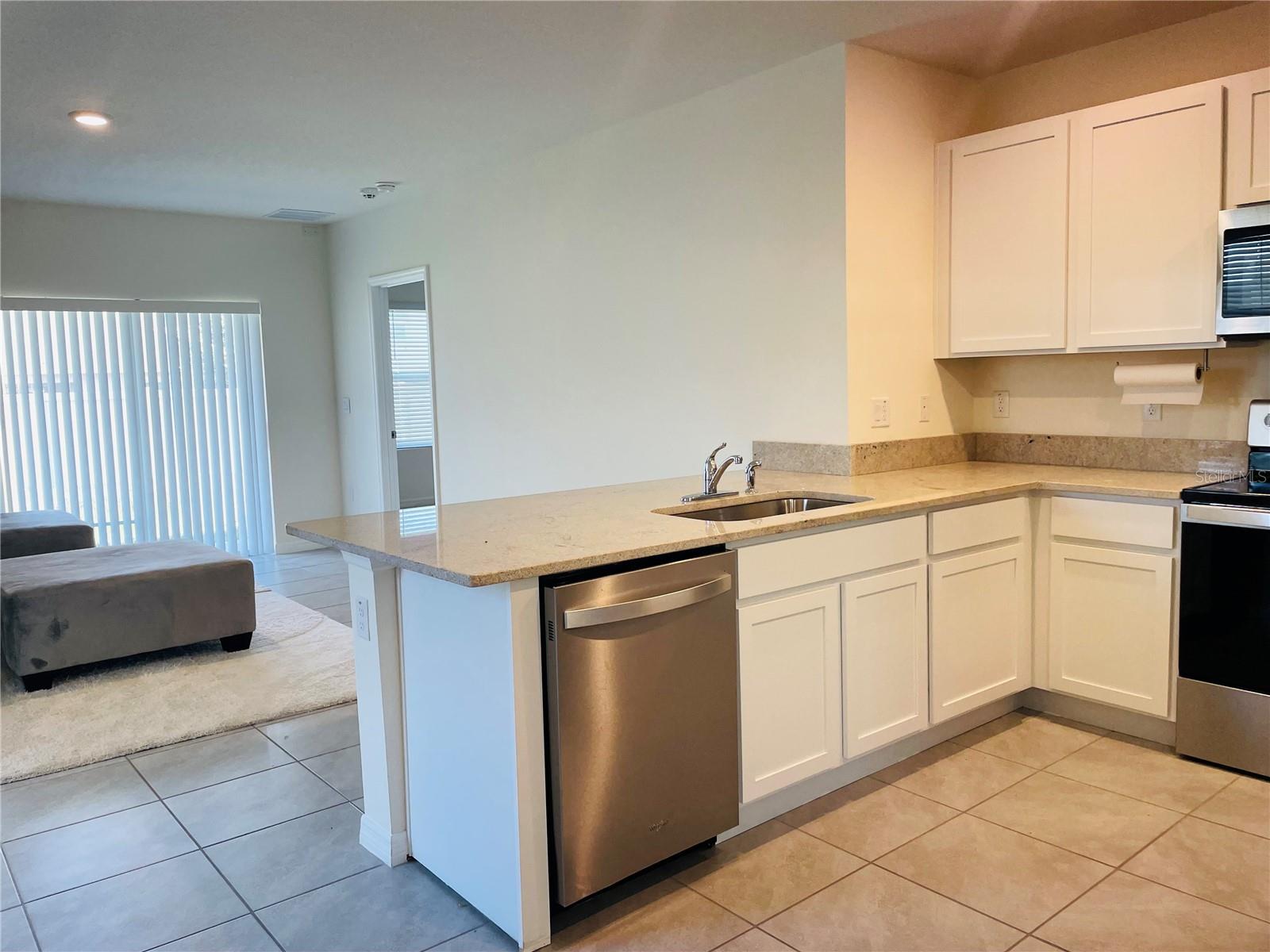 17043 Oval Rum, Wimauma, FL 33598