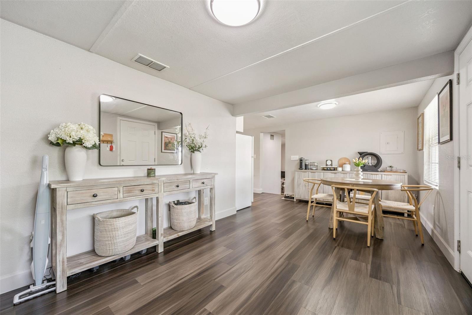 5212 Aloha, Orlando, FL 32810