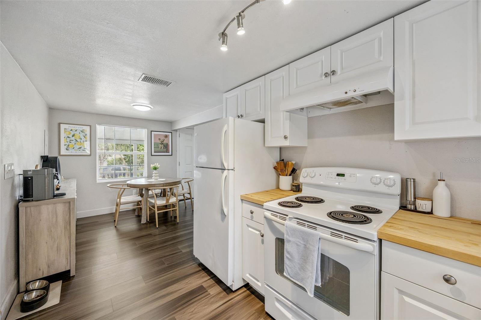 5212 Aloha, Orlando, FL 32810