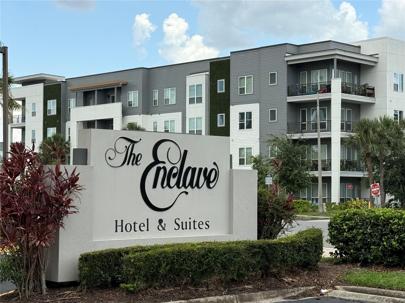 6165 Carrier Unit 3106, Orlando, FL 32819