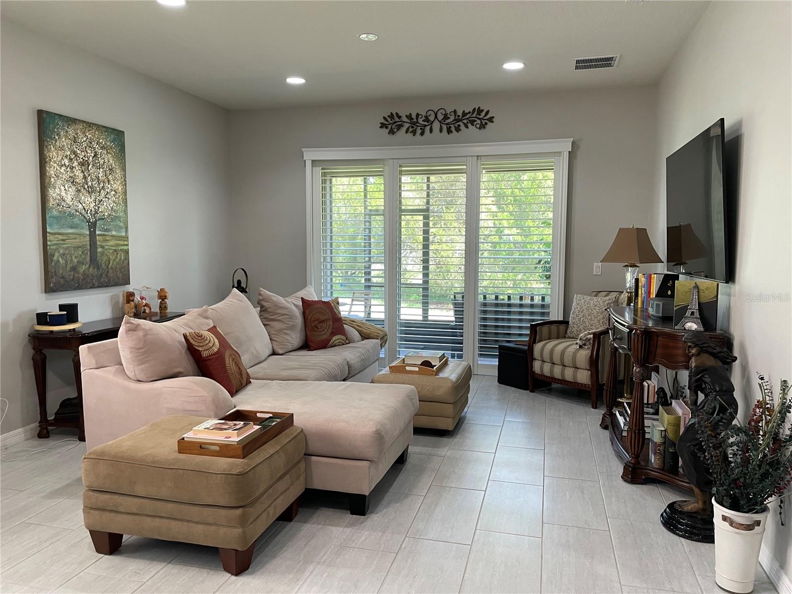 436 Pontevedra, Davenport, FL 33837
