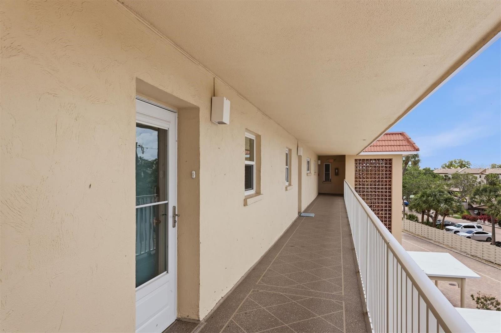 1215 Portofino Unit 406, Sarasota, FL 34242