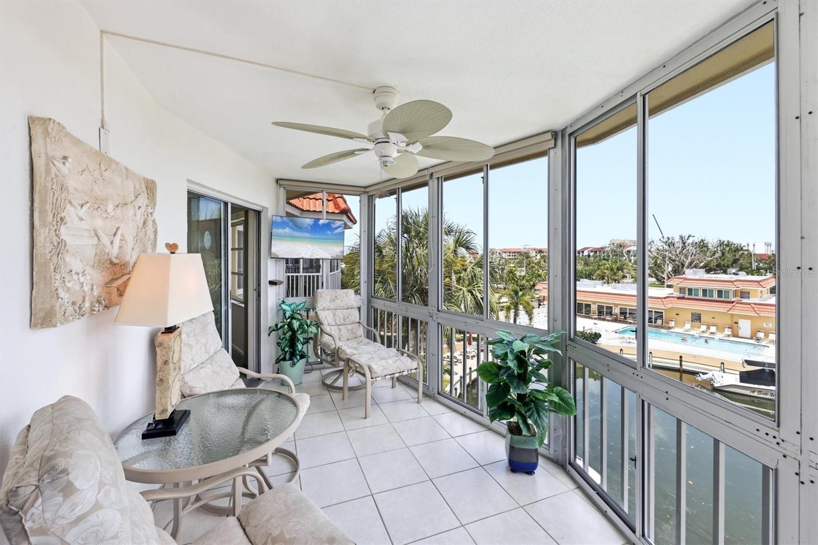 1215 Portofino Unit 406, Sarasota, FL 34242