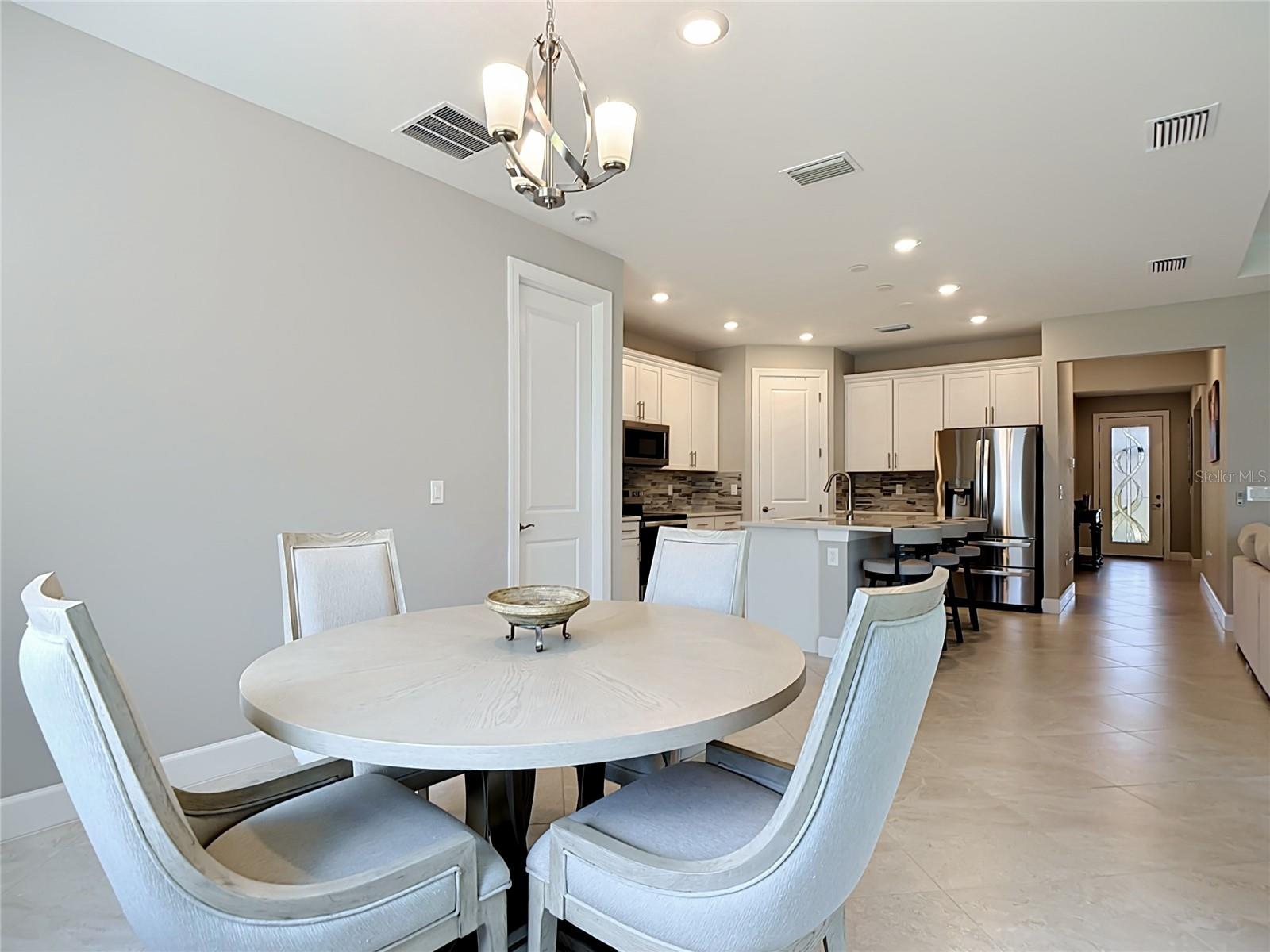 2462 Gabel Oak, North Port, FL 34289