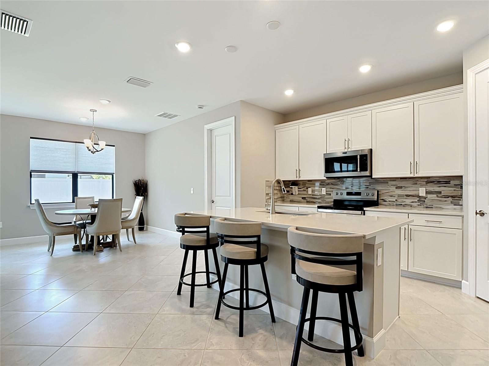 2462 Gabel Oak, North Port, FL 34289