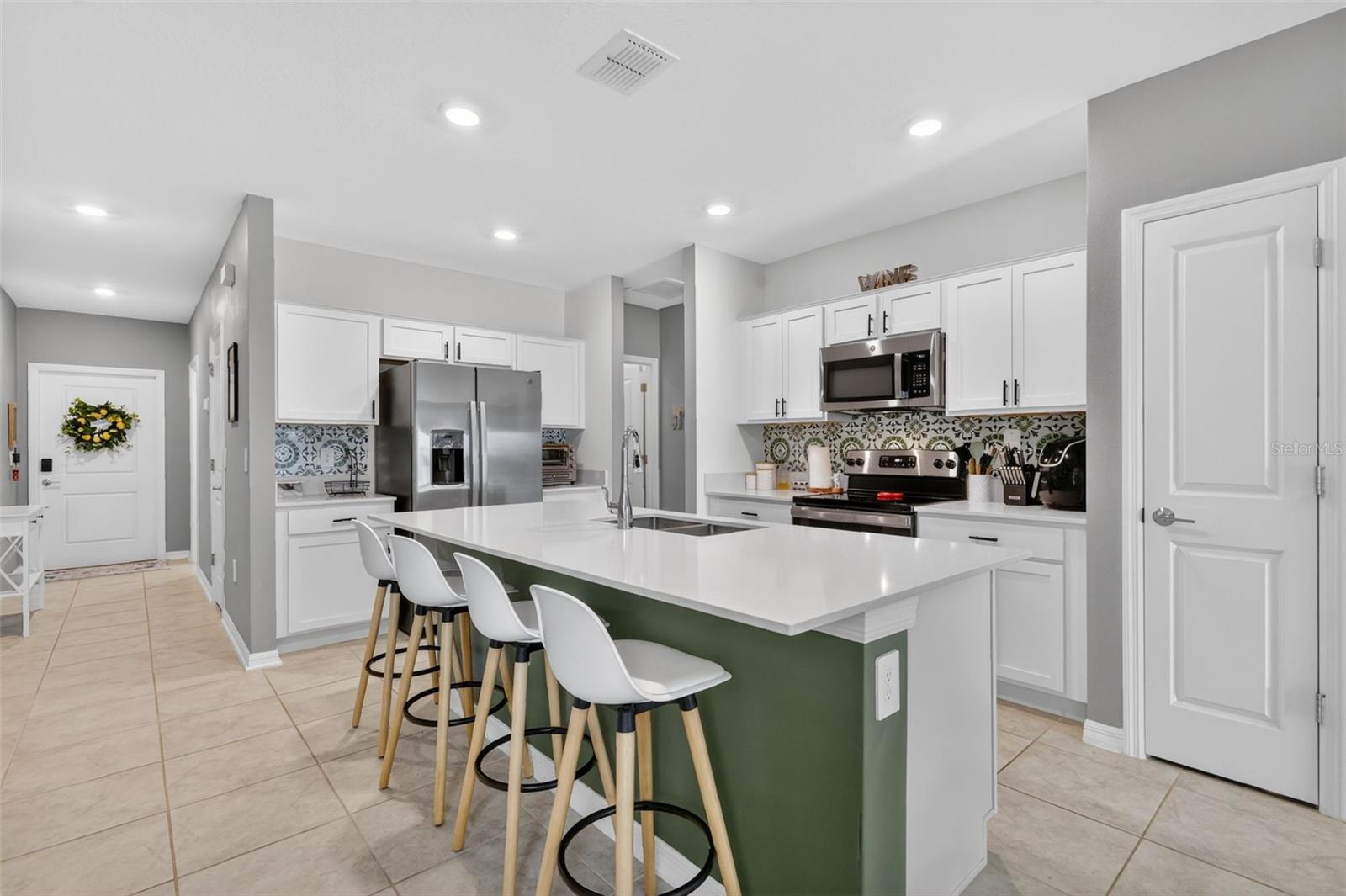 4394 Babbling Brook Way, Kissimmee, FL 34746