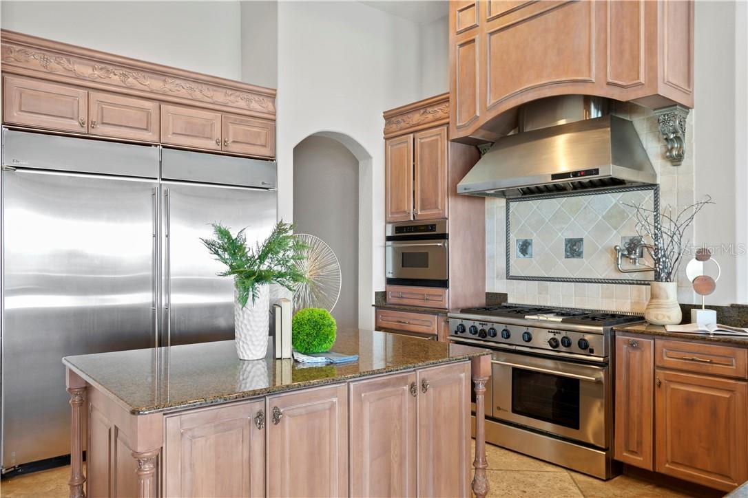6308 Marbella, Apollo Beach, FL 33572