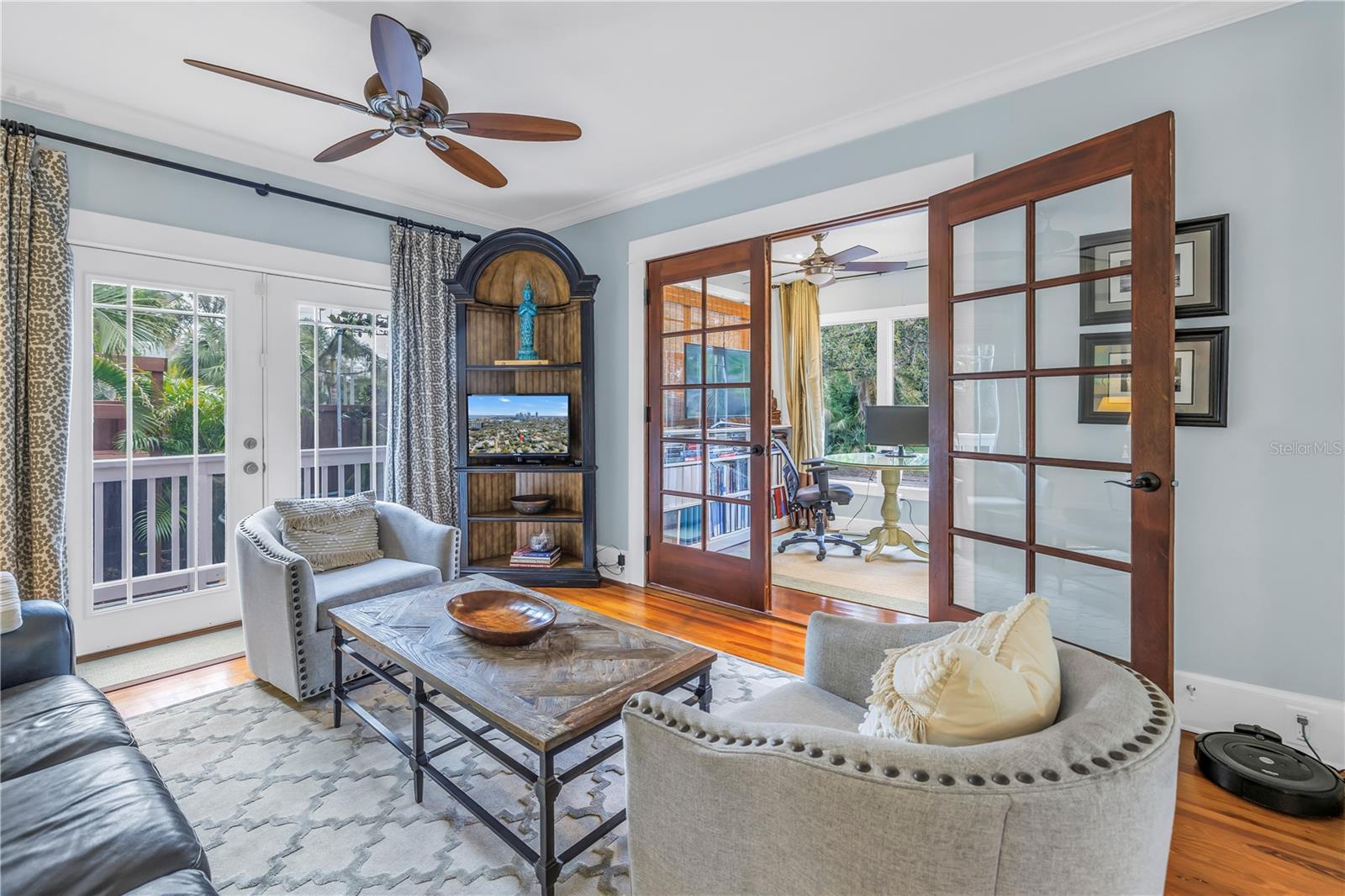 436 12th, St Petersburg, FL 33701