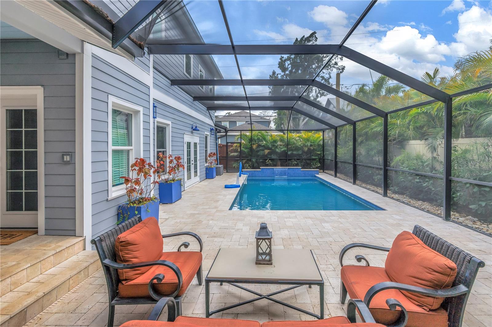 436 12th, St Petersburg, FL 33701
