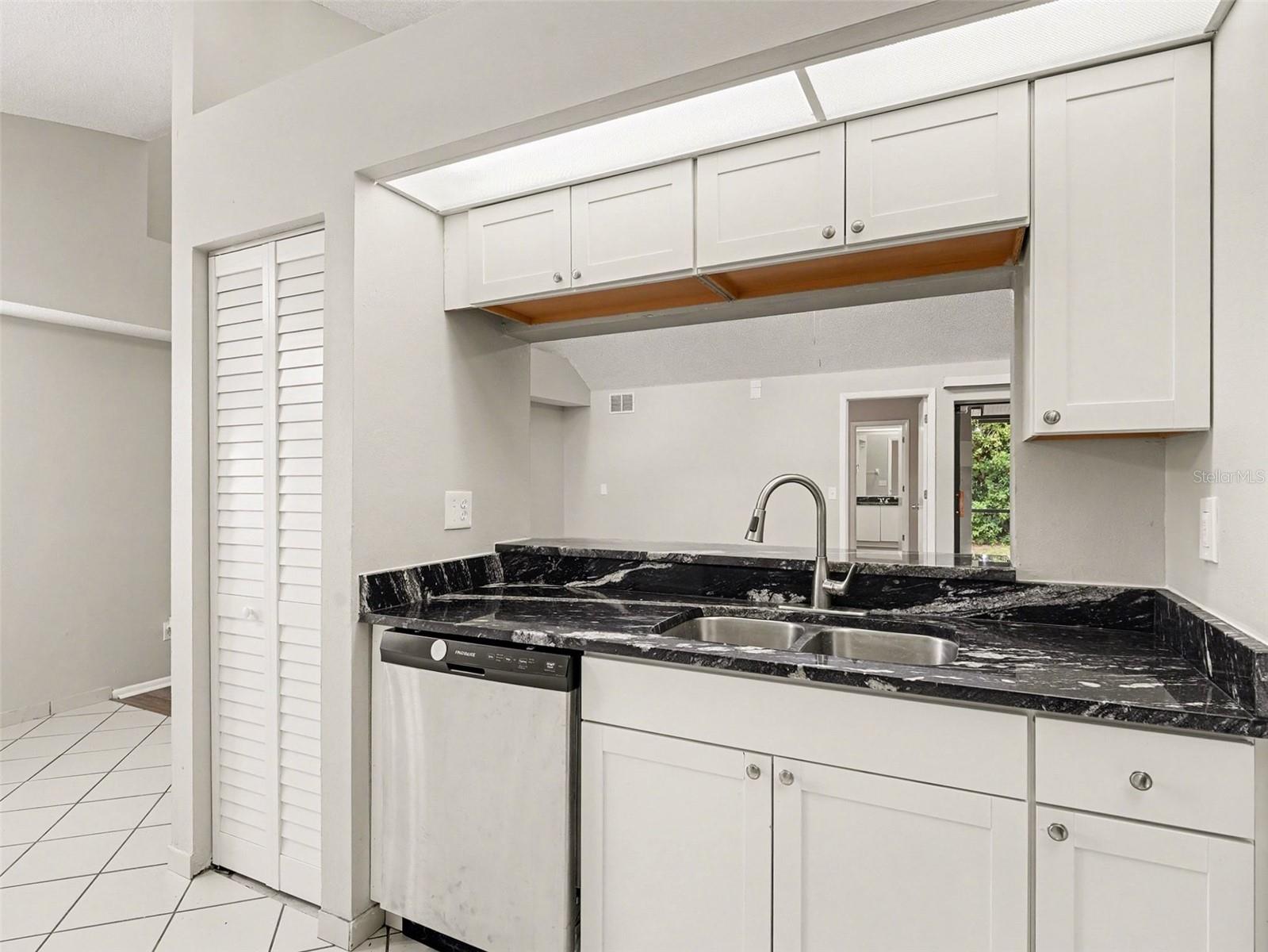 8211 Country Oaks, Sarasota, FL 34243