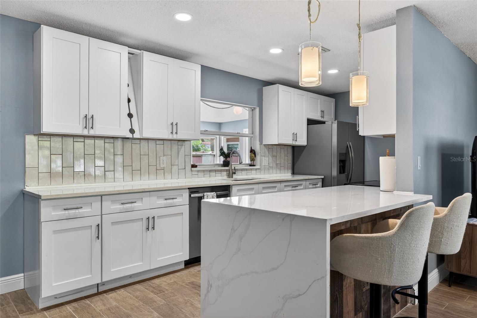 5810 Venetian, St Petersburg, FL 33703