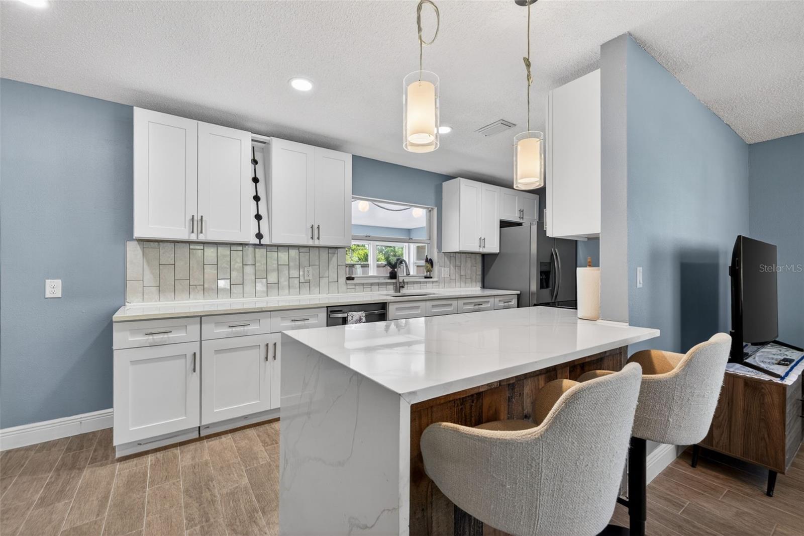 5810 Venetian, St Petersburg, FL 33703