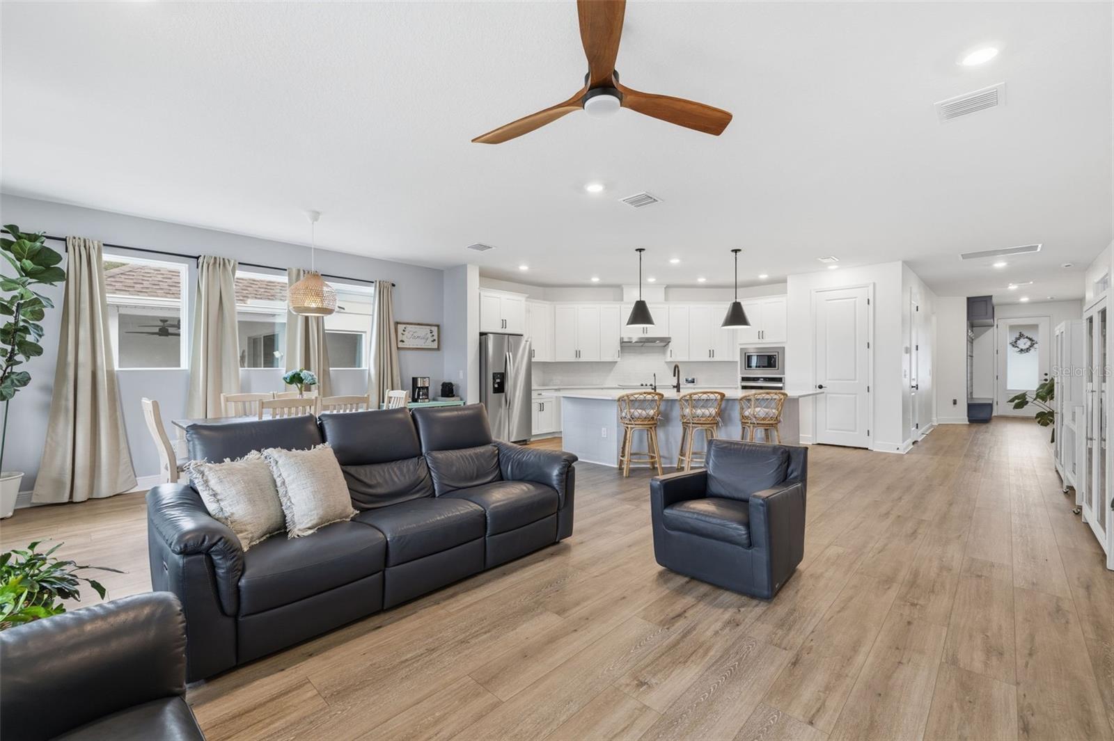 1455 Gopher, Tarpon Springs, FL 34689