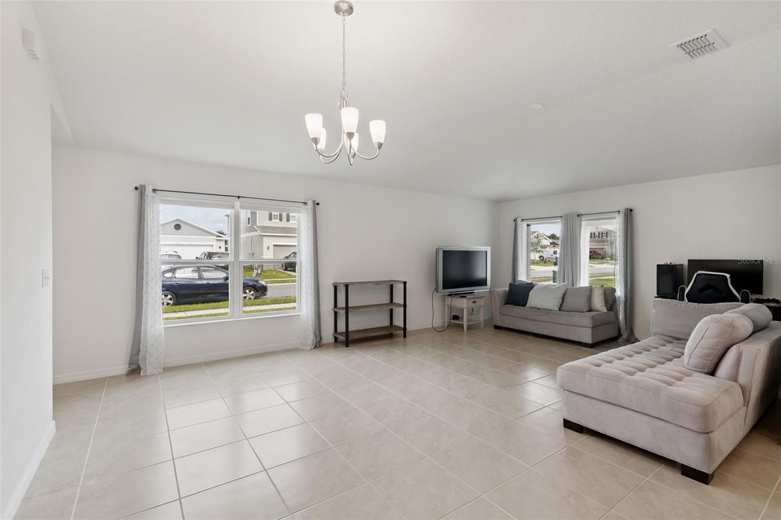 1247 Papaya, Davenport, FL 33897