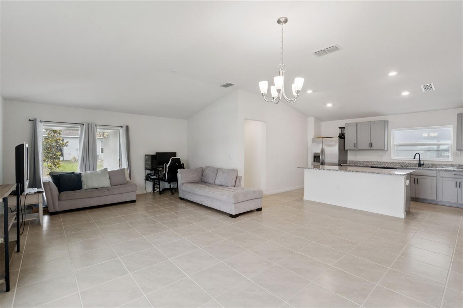 1247 Papaya, Davenport, FL 33897