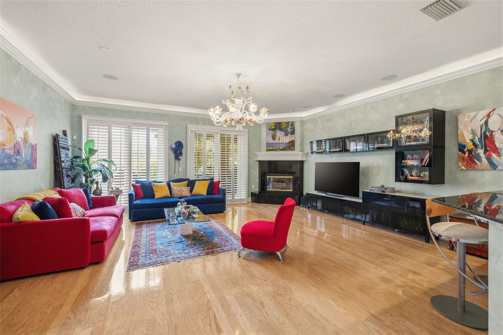 615 Saxony, St Petersburg, FL 33716