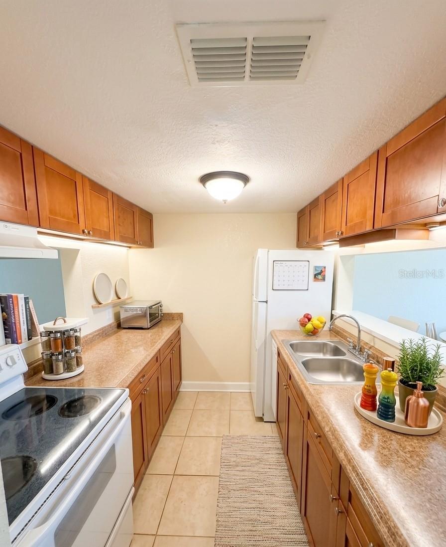 7143 Bank Unit 7143, Tampa, FL 33617