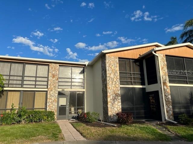 5400 34th Unit E8, Bradenton, FL 34210