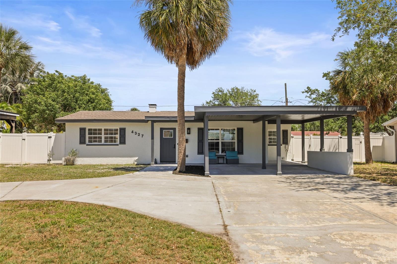 4327 Huntington, St Petersburg, FL 33703