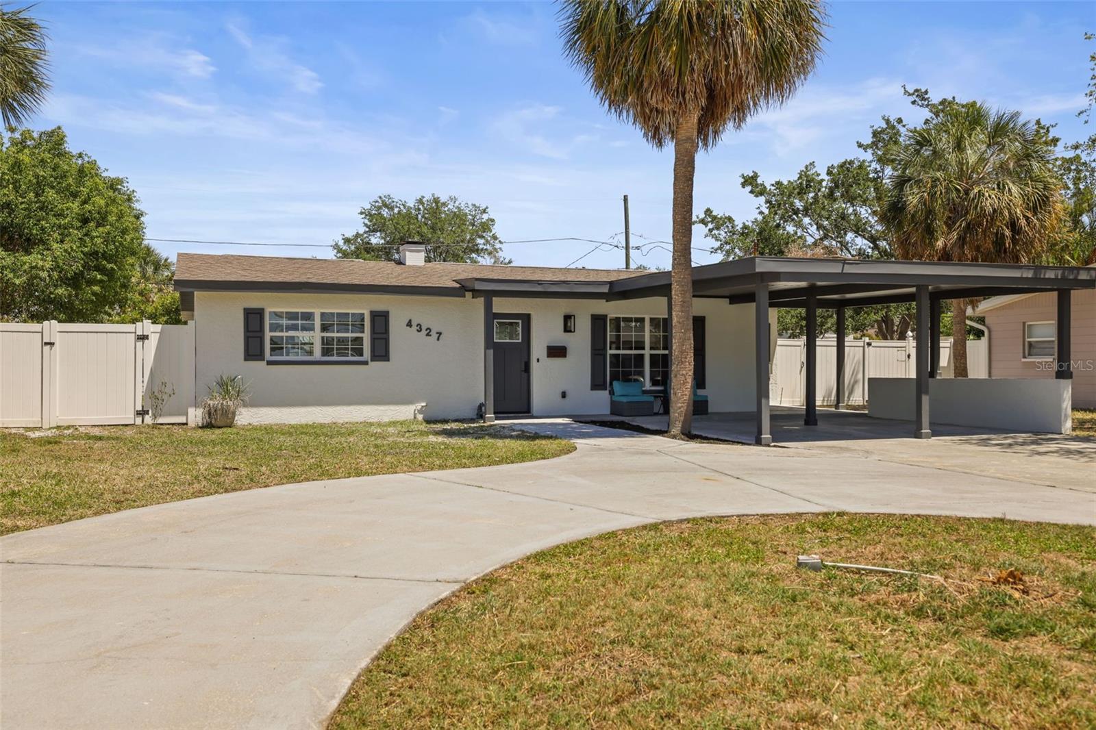 4327 Huntington, St Petersburg, FL 33703