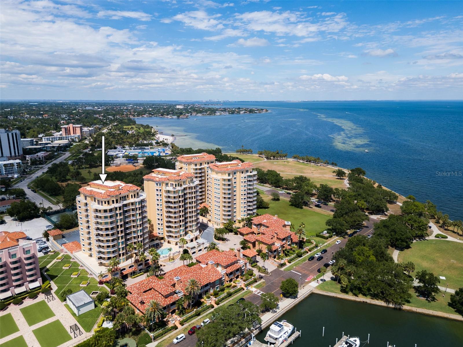 555 5th Unit 711, St Petersburg, FL 33701