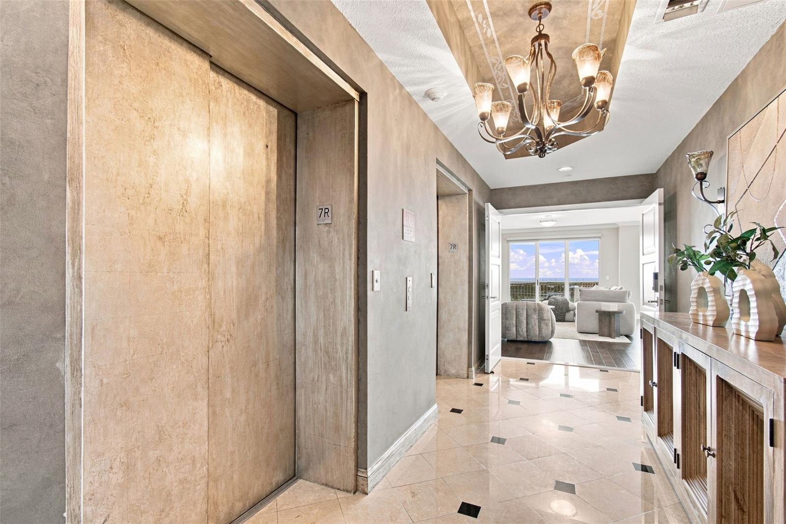 555 5th Unit 711, St Petersburg, FL 33701