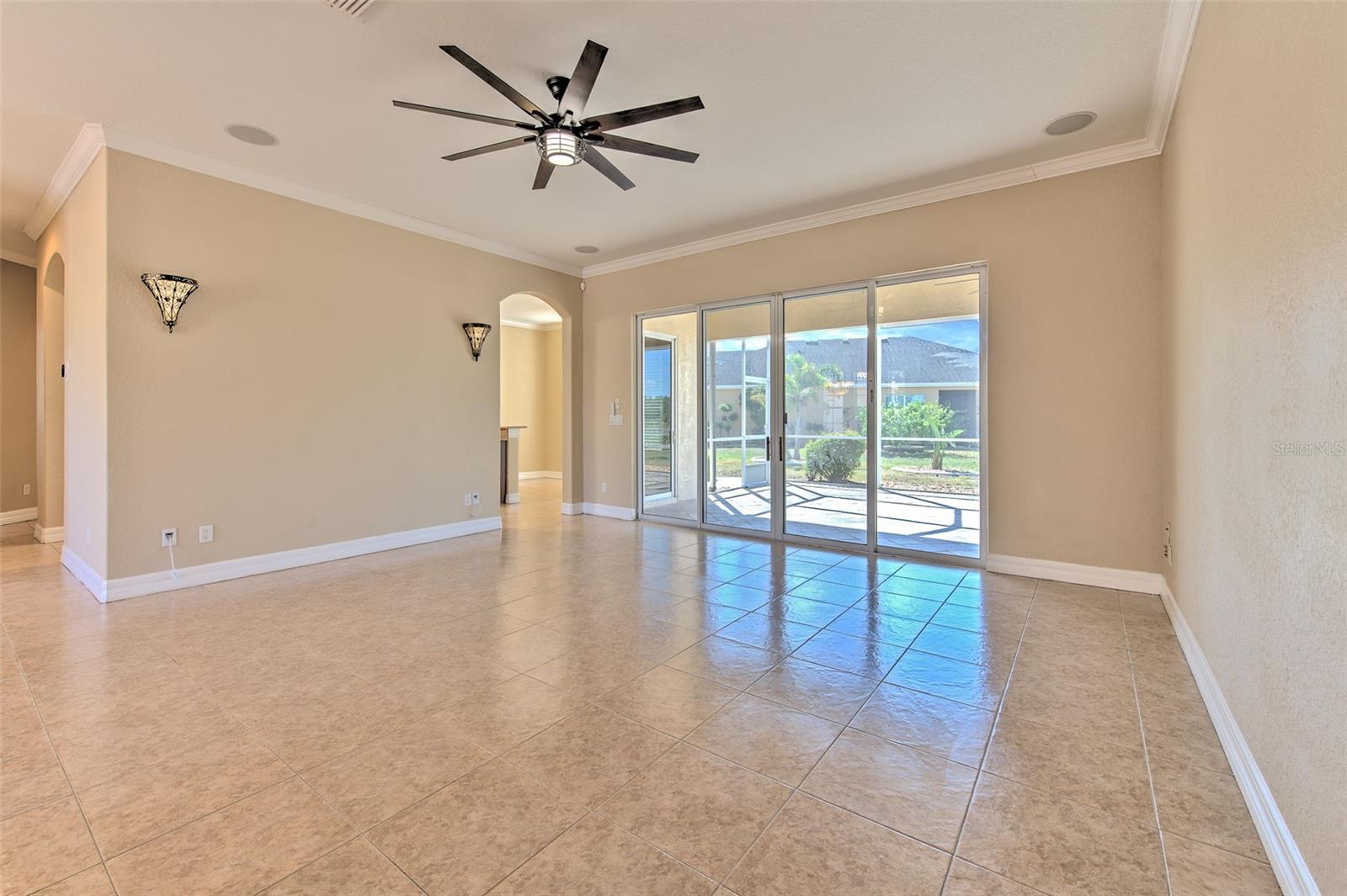 504 Rimini Vista, Sun City Center, FL 33573