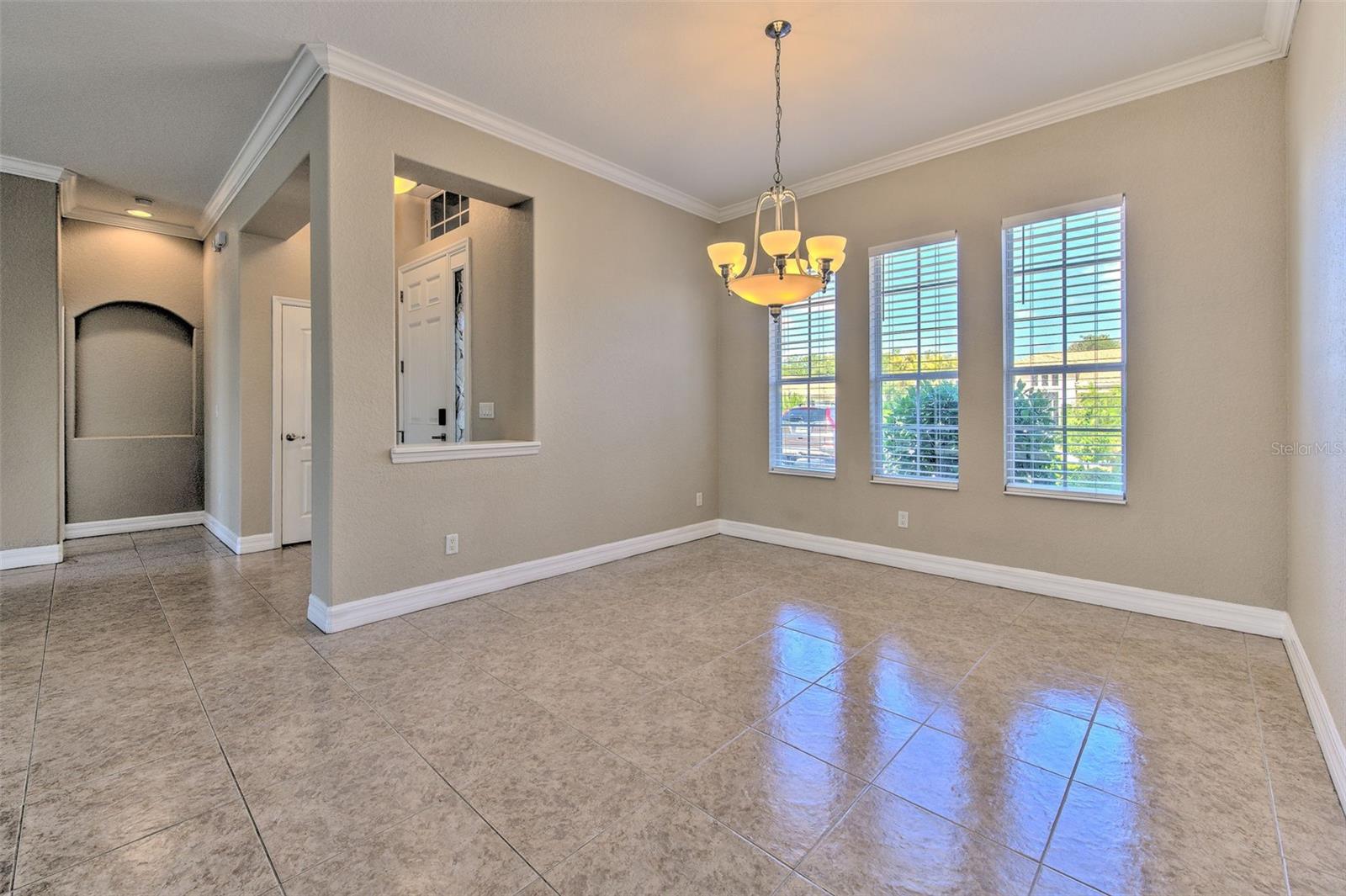504 Rimini Vista, Sun City Center, FL 33573