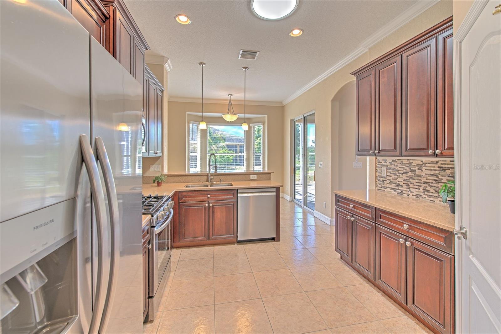 504 Rimini Vista, Sun City Center, FL 33573
