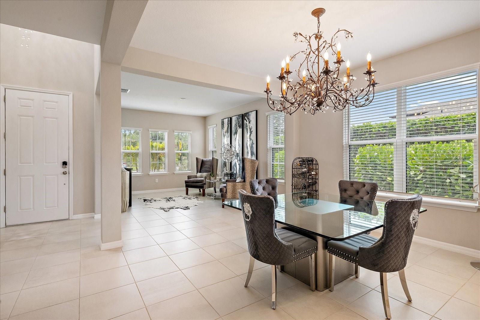 9085 Luna, Sarasota, FL 34241