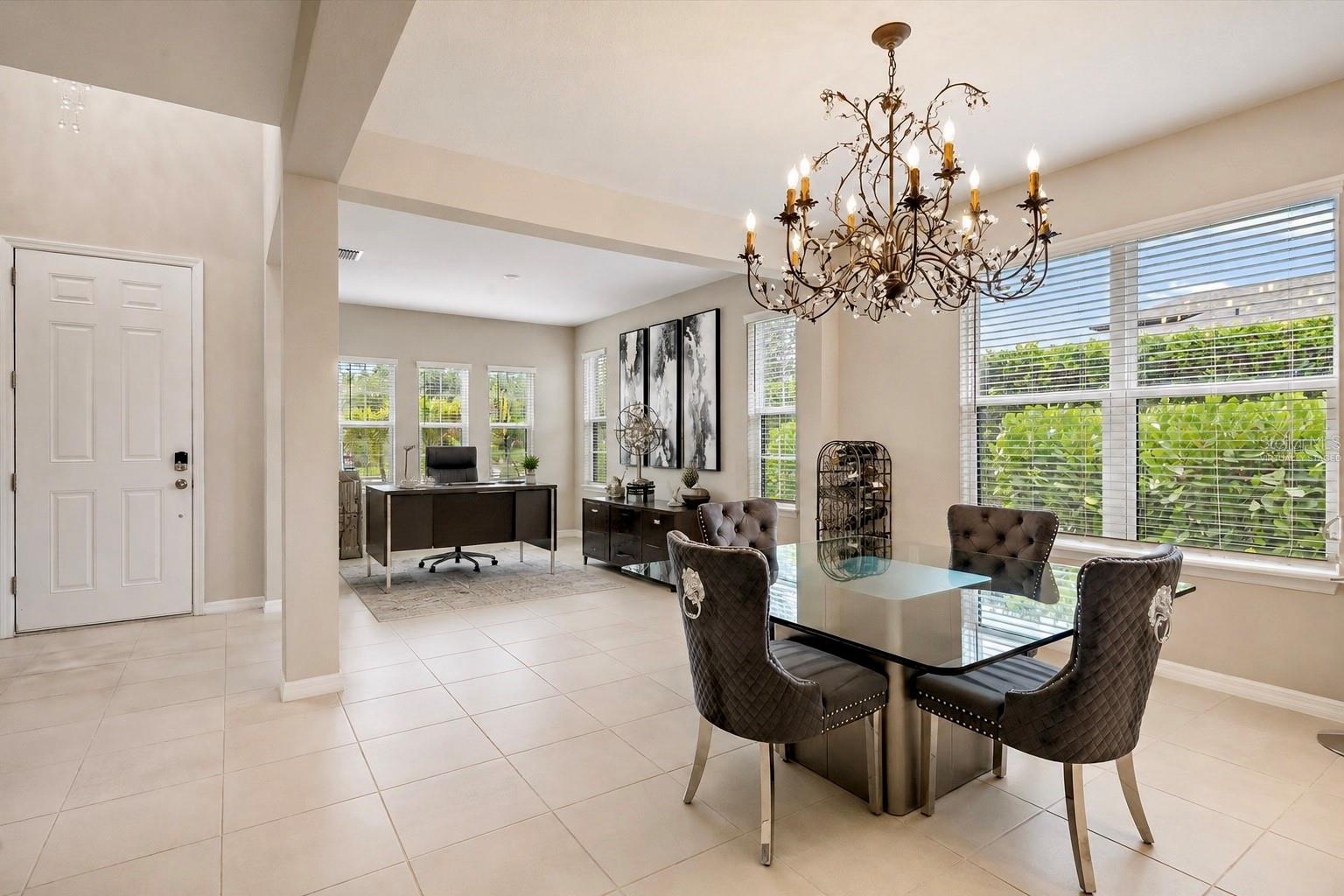9085 Luna, Sarasota, FL 34241