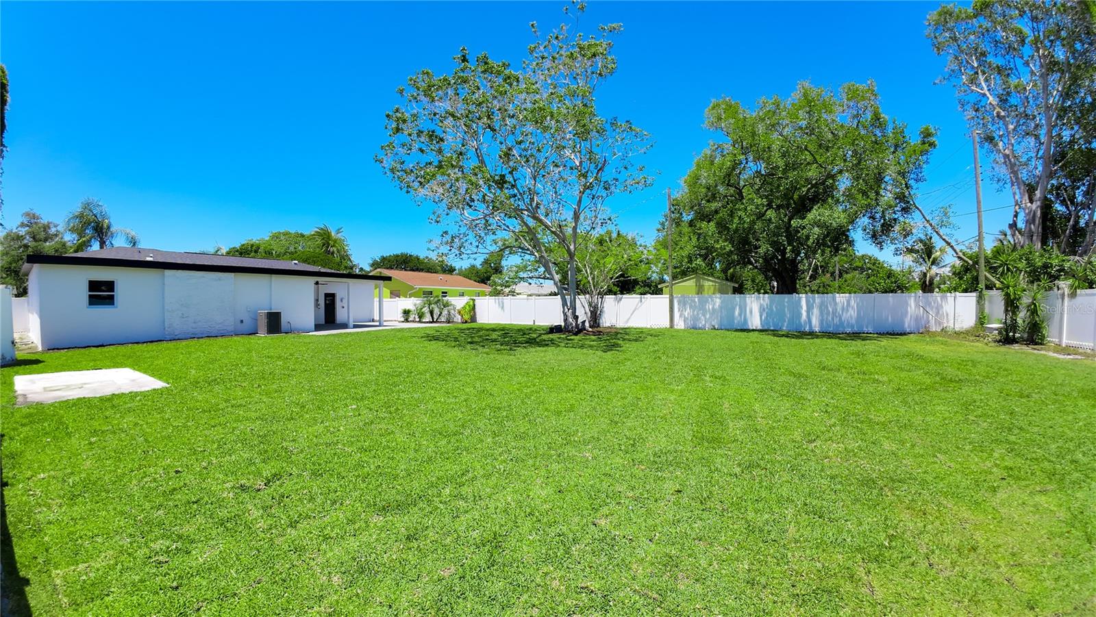 936 Alcazar, St Petersburg, FL 33705