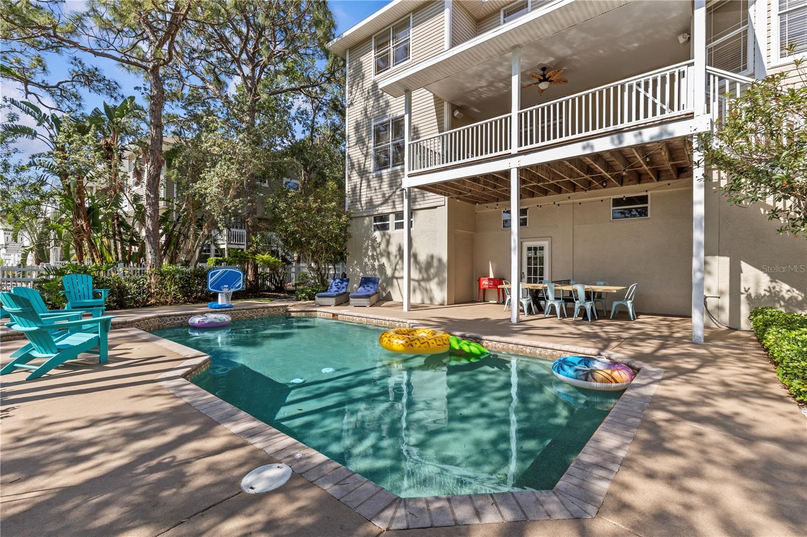 897 Point Seaside, Crystal Beach, FL 34681