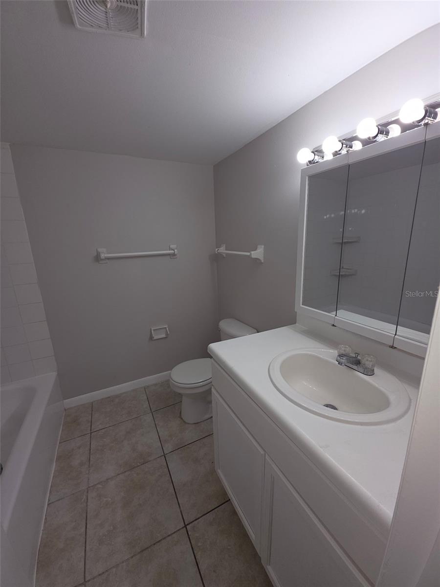 921 Oak Ridge Unit C, Orlando, FL 32809
