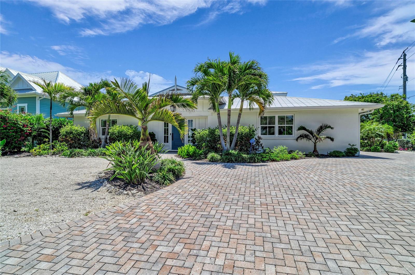 501 68th, Holmes Beach, FL 34217