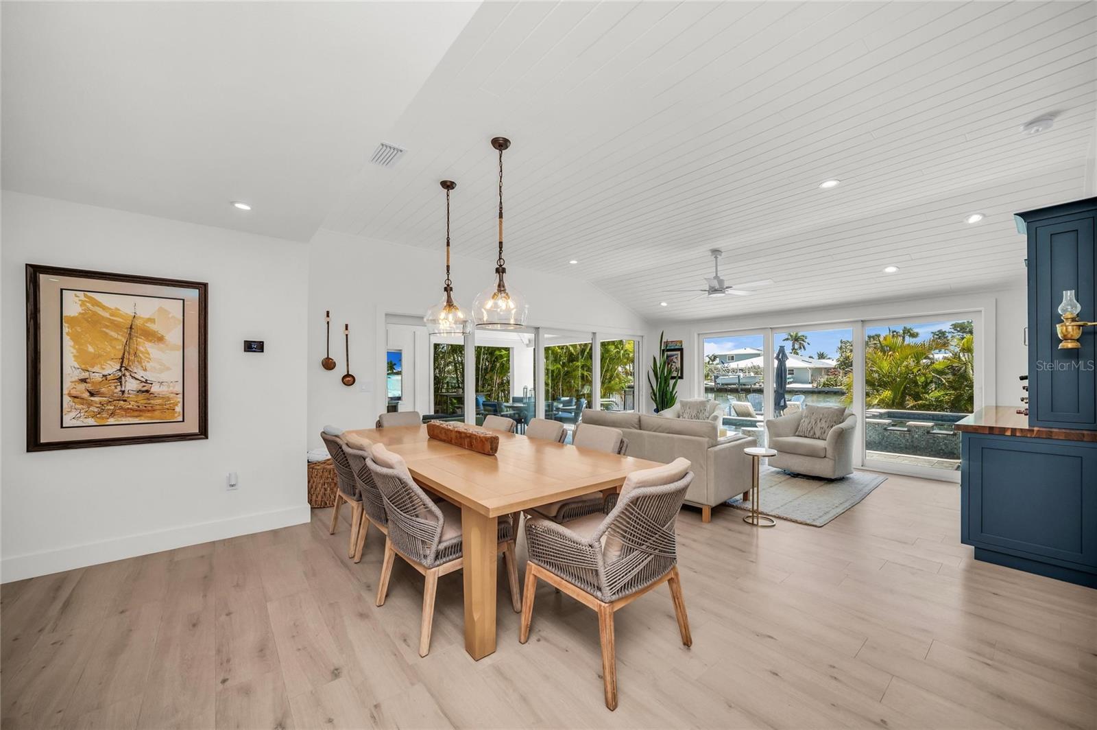 501 68th, Holmes Beach, FL 34217