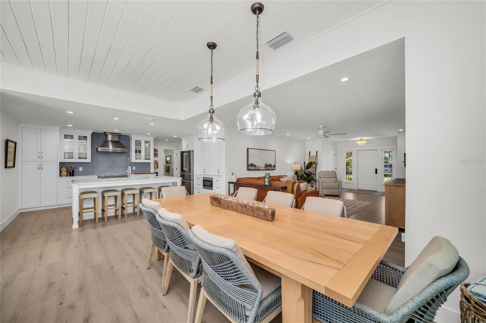 501 68th, Holmes Beach, FL 34217