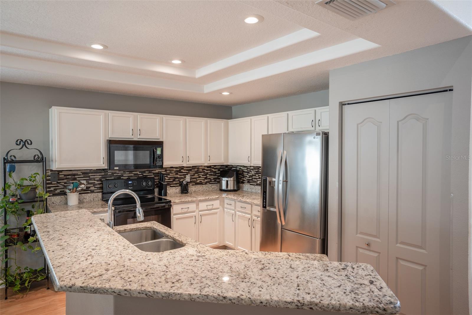 624 Lake, Tarpon Springs, FL 34689