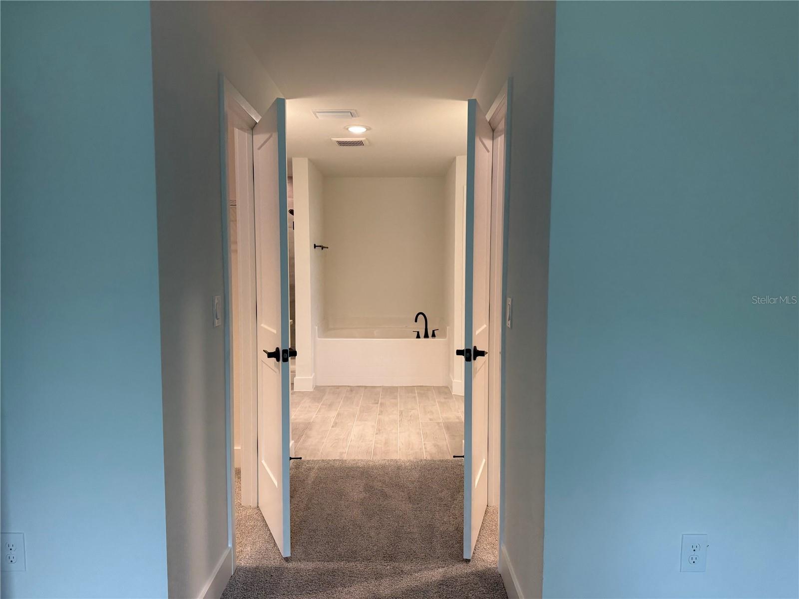 2724 Nellie, North Port, FL 34286