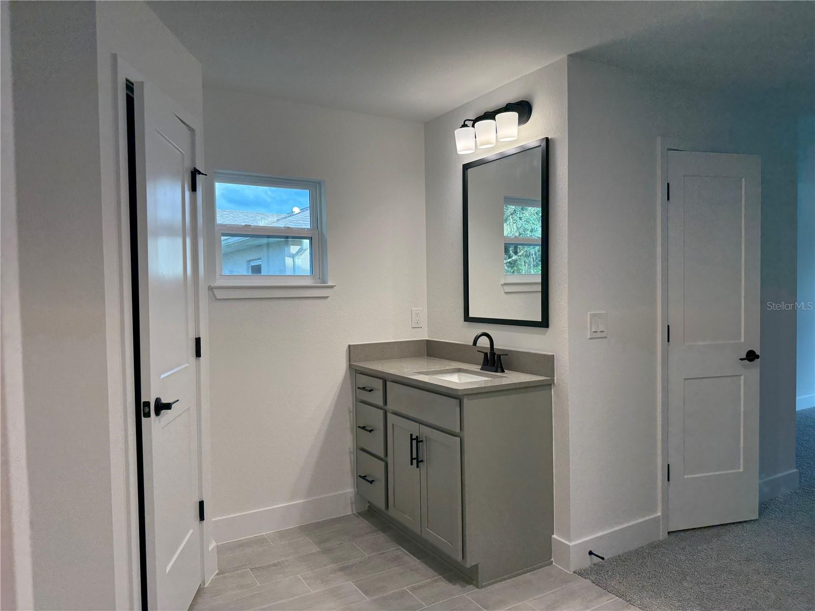 2724 Nellie, North Port, FL 34286