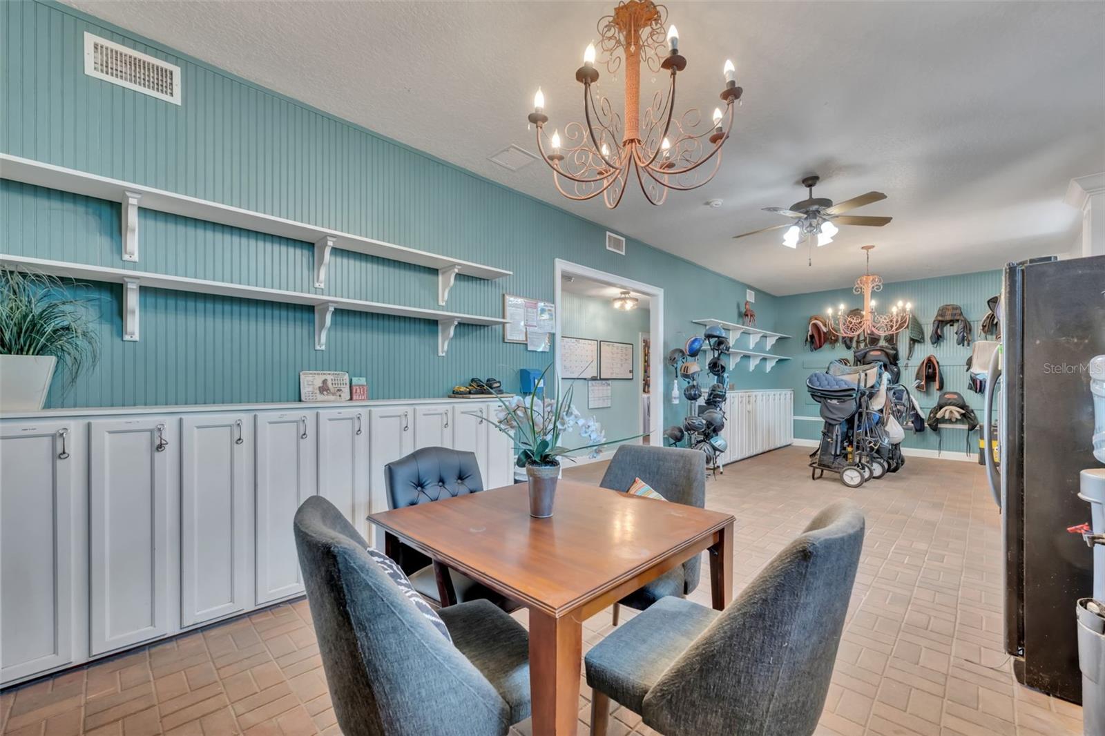 3287 County Road 426, Geneva, FL 32732