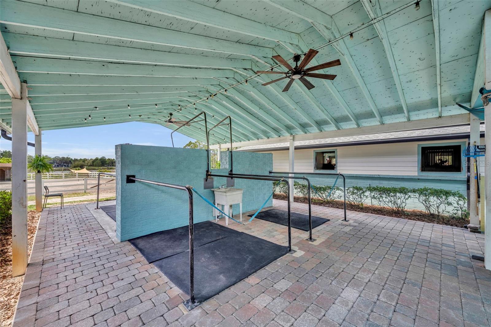 3287 County Road 426, Geneva, FL 32732